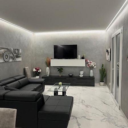 Corso Montecarlo Apartment Вентимиля Екстериор снимка