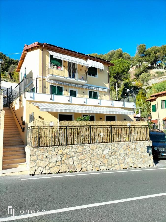 Corso Montecarlo Apartment Вентимиля Екстериор снимка