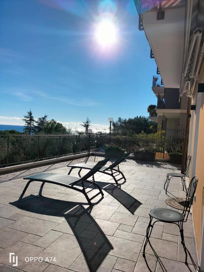 Corso Montecarlo Apartment Вентимиля Екстериор снимка