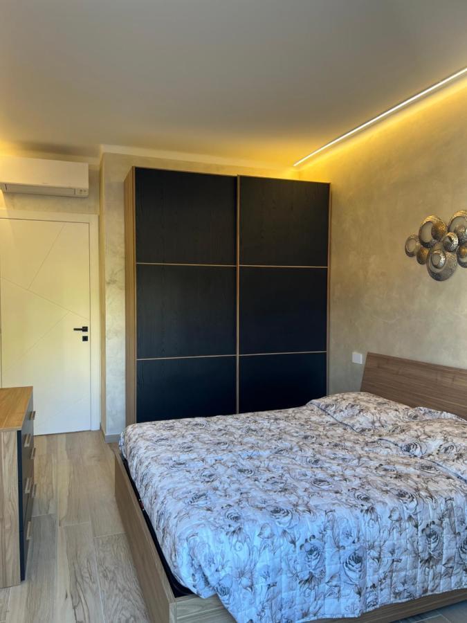 Corso Montecarlo Apartment Вентимиля Екстериор снимка