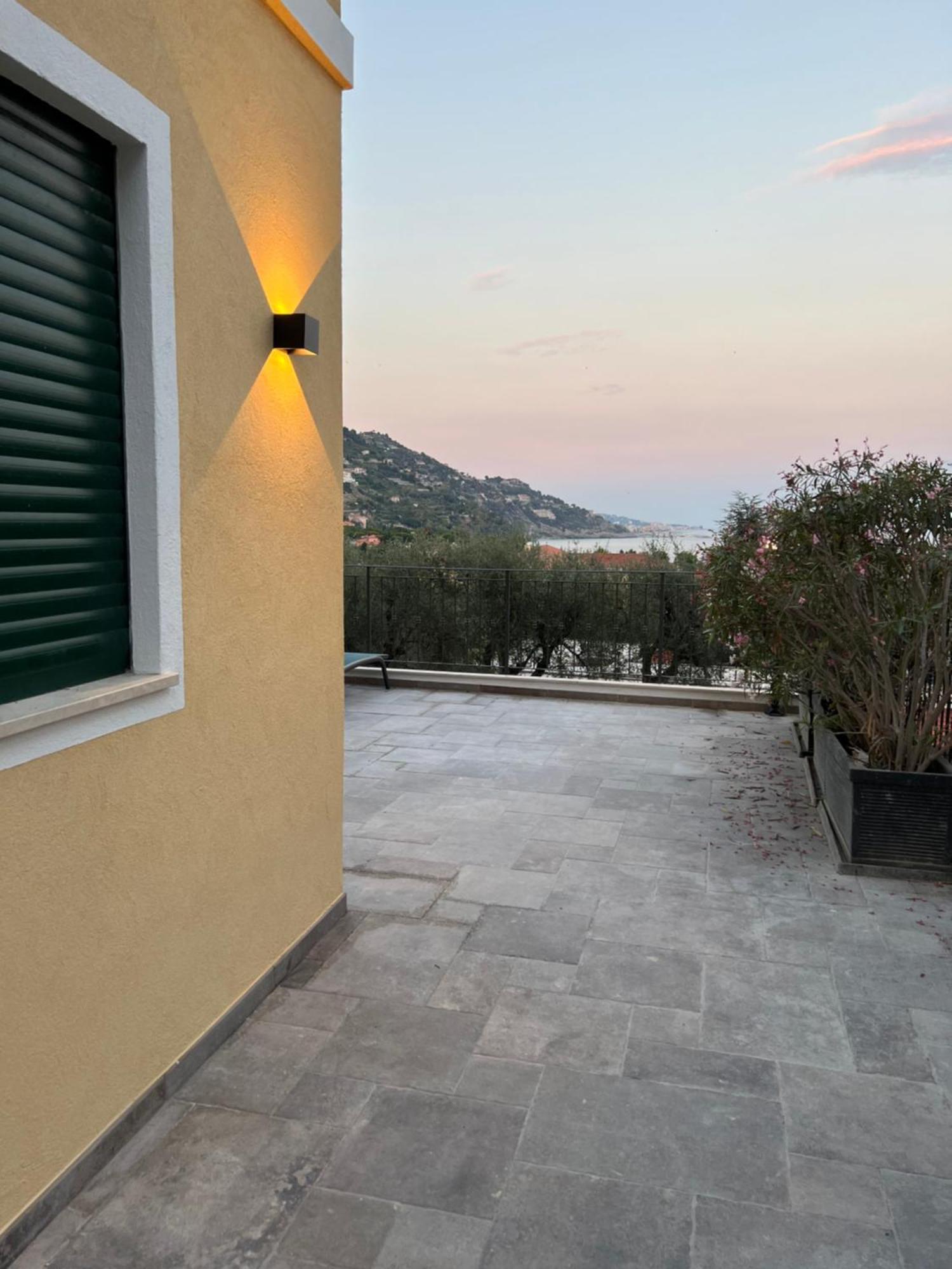Corso Montecarlo Apartment Вентимиля Екстериор снимка
